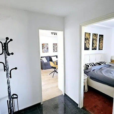 Vista Porto פולה