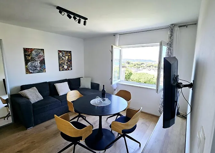 Vista Porto Apartman *